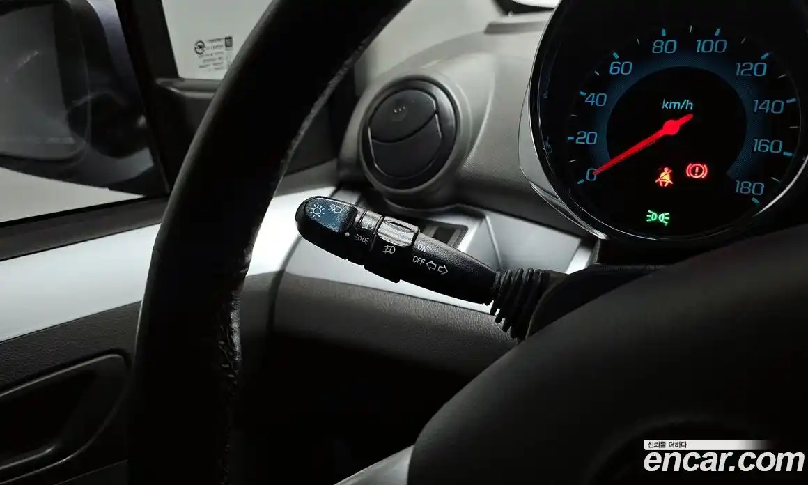 Chevrolet Spark 2014 1.0 гидро в Москве № 104151, фото 16