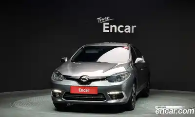 Renault SM3 2015 1.6 гидро в Москве № 106578, миниатюра 3