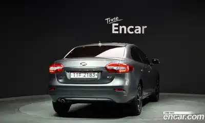 Renault SM3 2015 1.6 гидро в Москве № 106578, миниатюра 4