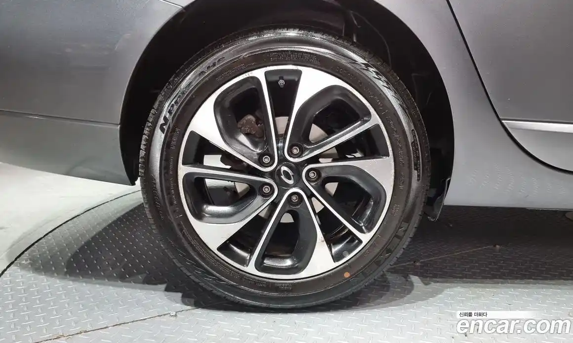 Renault SM3 2015 1.6 гидро в Москве № 106578, фото 5