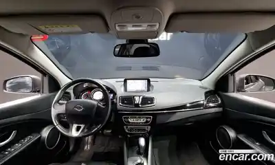 Renault SM3 2015 1.6 гидро в Москве № 106578, миниатюра 7