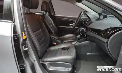 Renault SM3 2015 1.6 гидро в Москве № 106578, миниатюра 10
