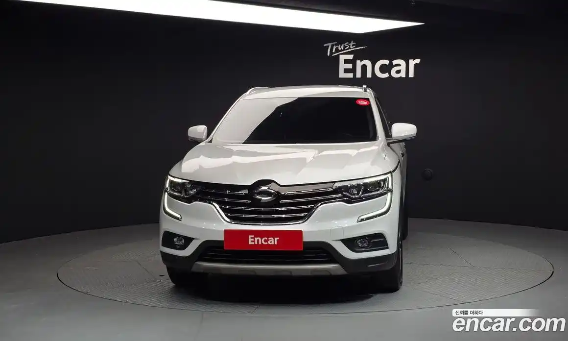 Renault QM6 2018 2.0 гидро в Москве № 107445, фото 3