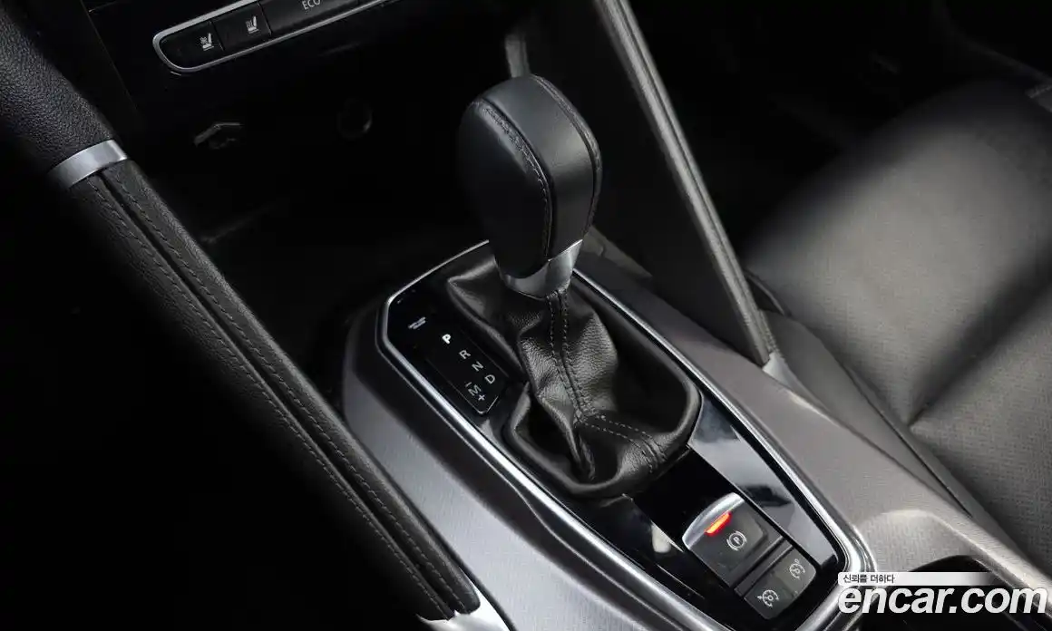 Renault QM6 2018 2.0 гидро в Москве № 107445, фото 9