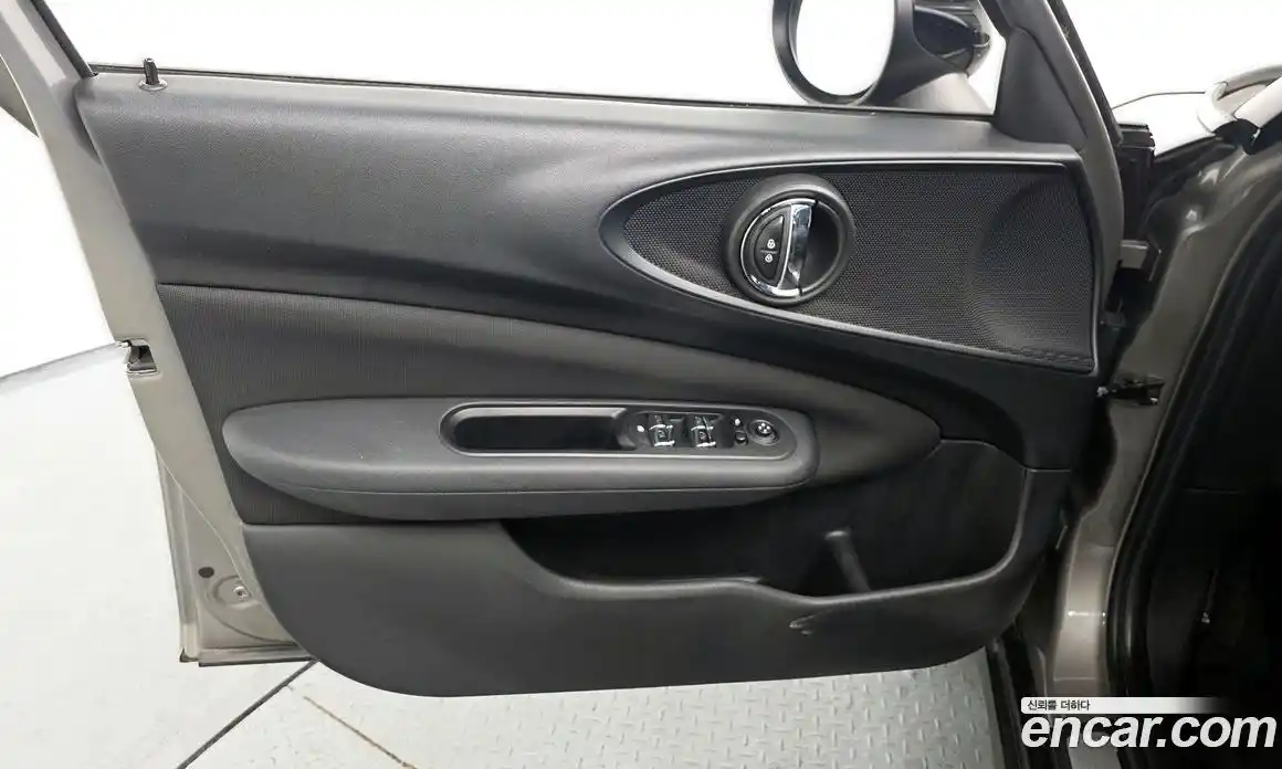 Mini Clubman 2017 1.5 гидро в Москве № 1250805, фото 14