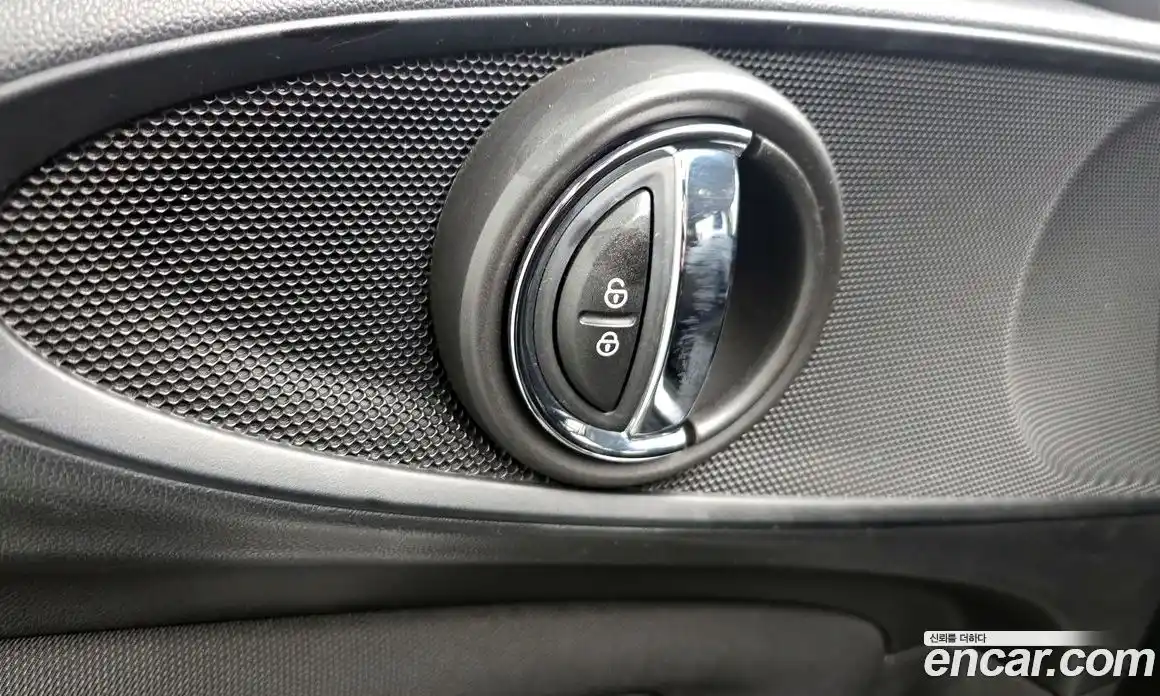 Mini Clubman 2017 1.5 гидро в Москве № 1250805, фото 27