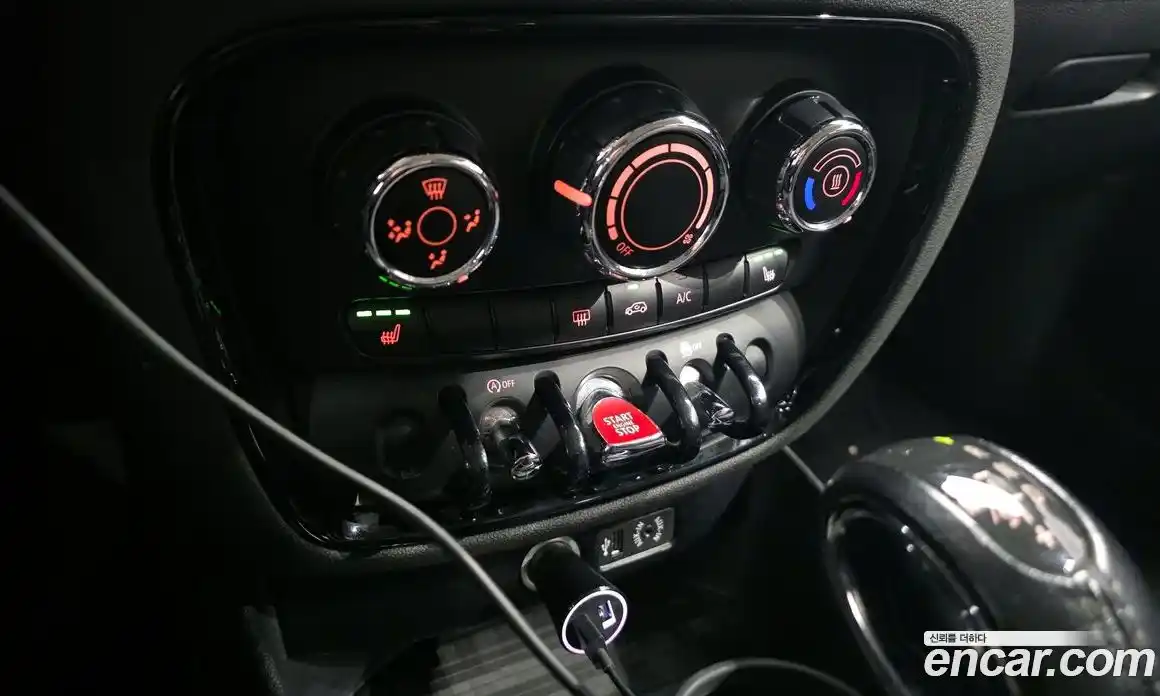 Mini Clubman 2017 1.5 гидро в Москве № 1250805, фото 30