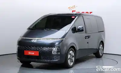 Hyundai Staria, 2023