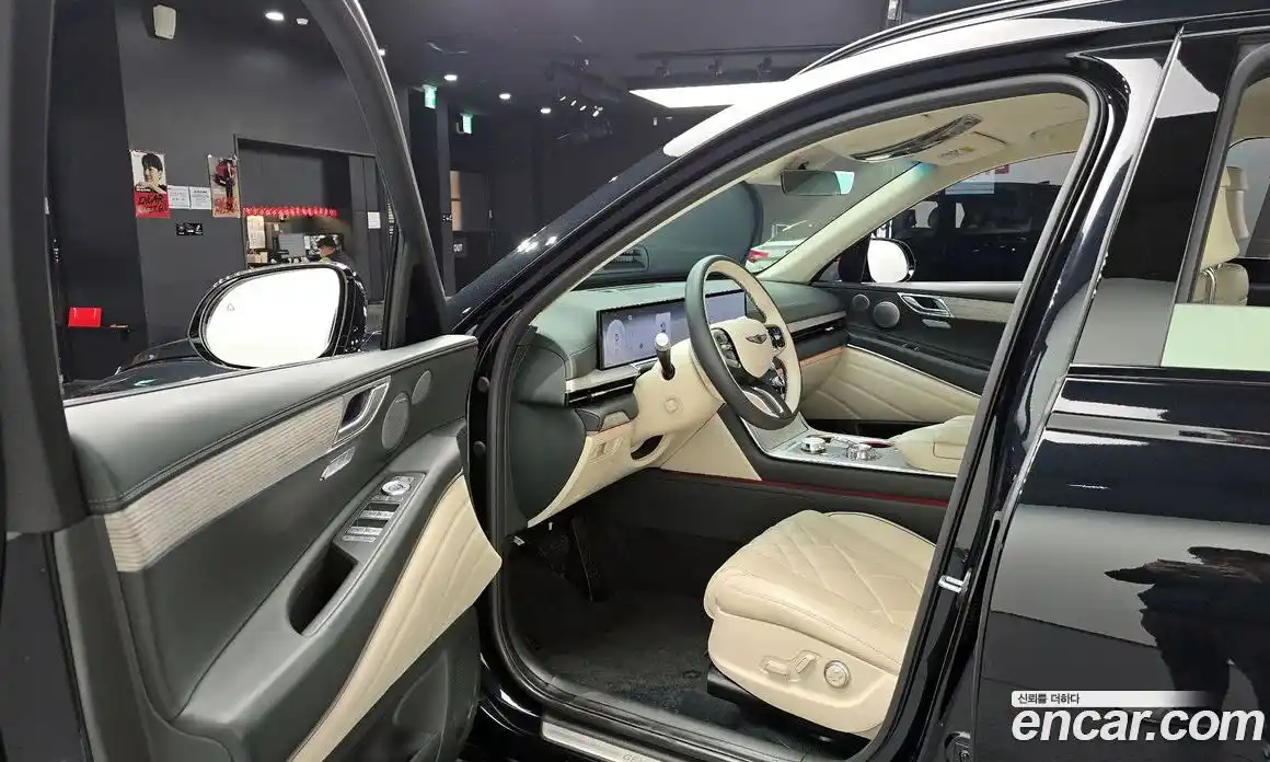 Genesis GV80 2024 2.5 гидро в Москве, фото 13