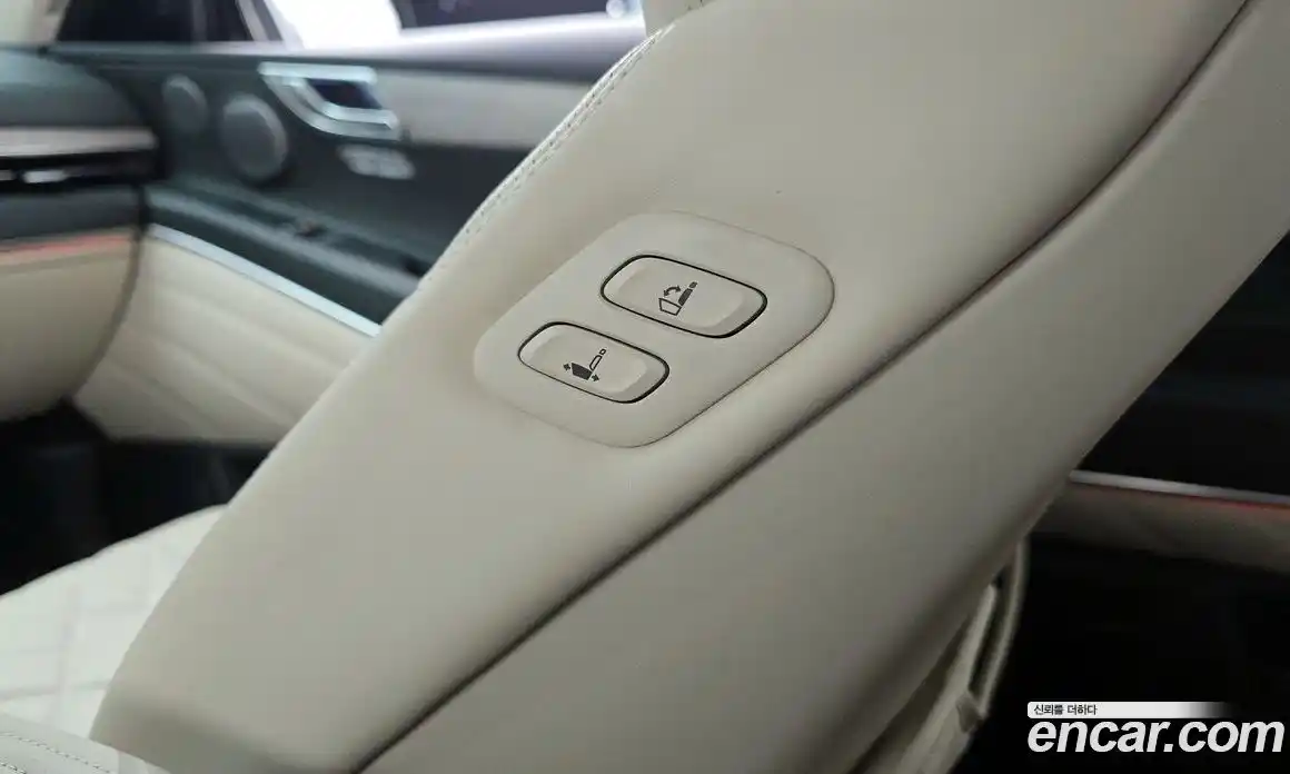 Genesis GV80 2024 2.5 гидро в Москве, фото 33