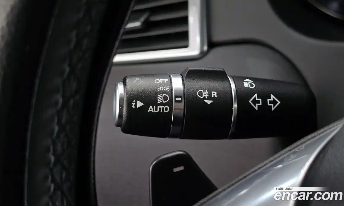 Land Rover Discovery Sport 2019 2.0 гидро в Москве № 1293098, фото 28