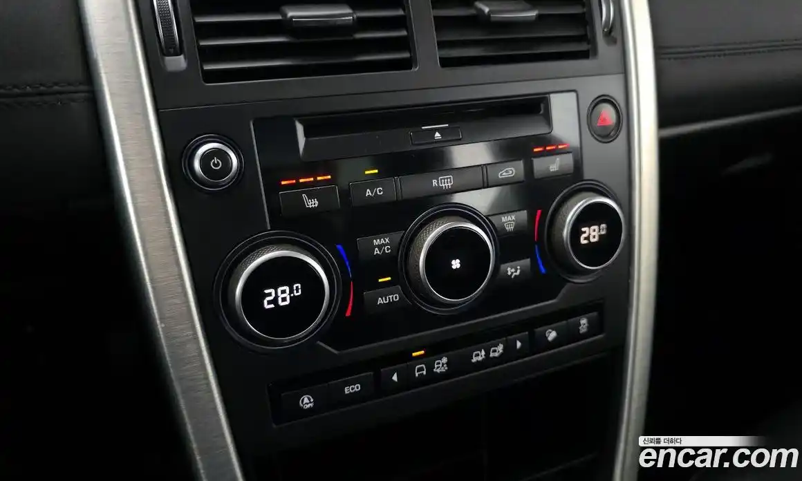 Land Rover Discovery Sport 2019 2.0 гидро в Москве № 1293098, фото 32