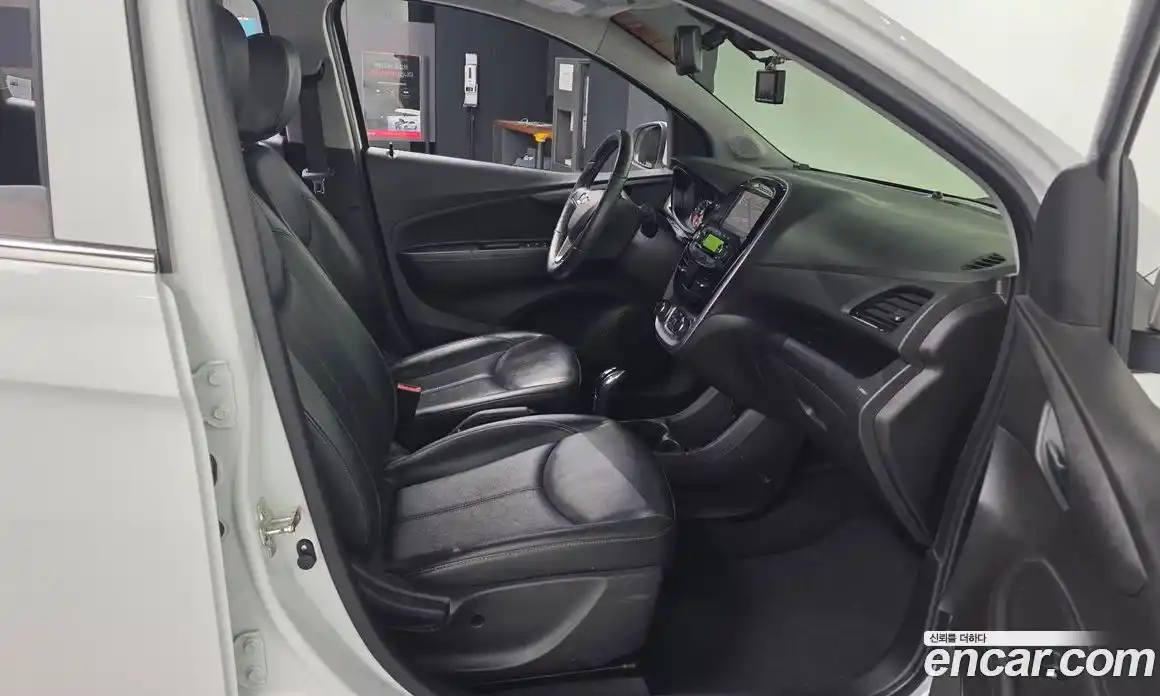 Chevrolet Spark 2017 1.0 гидро в Москве № 1320205, фото 17