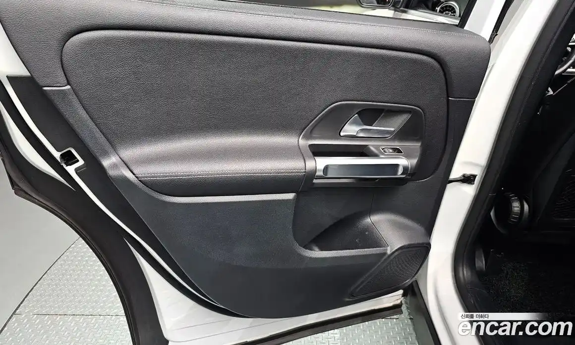 Mercedes-Benz GLB-Class 2022 1.9 гидро в Москве № 1321919, фото 15