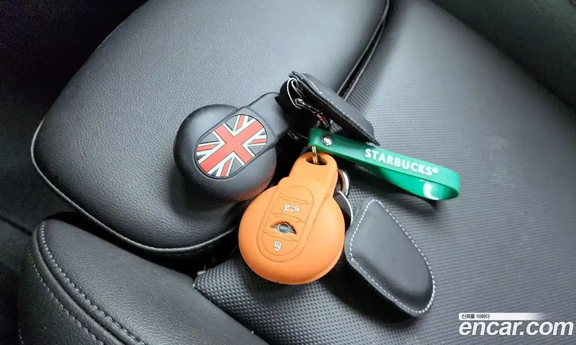 Mini Cooper 2019 2.0 гидро в Москве № 1323018, фото 29