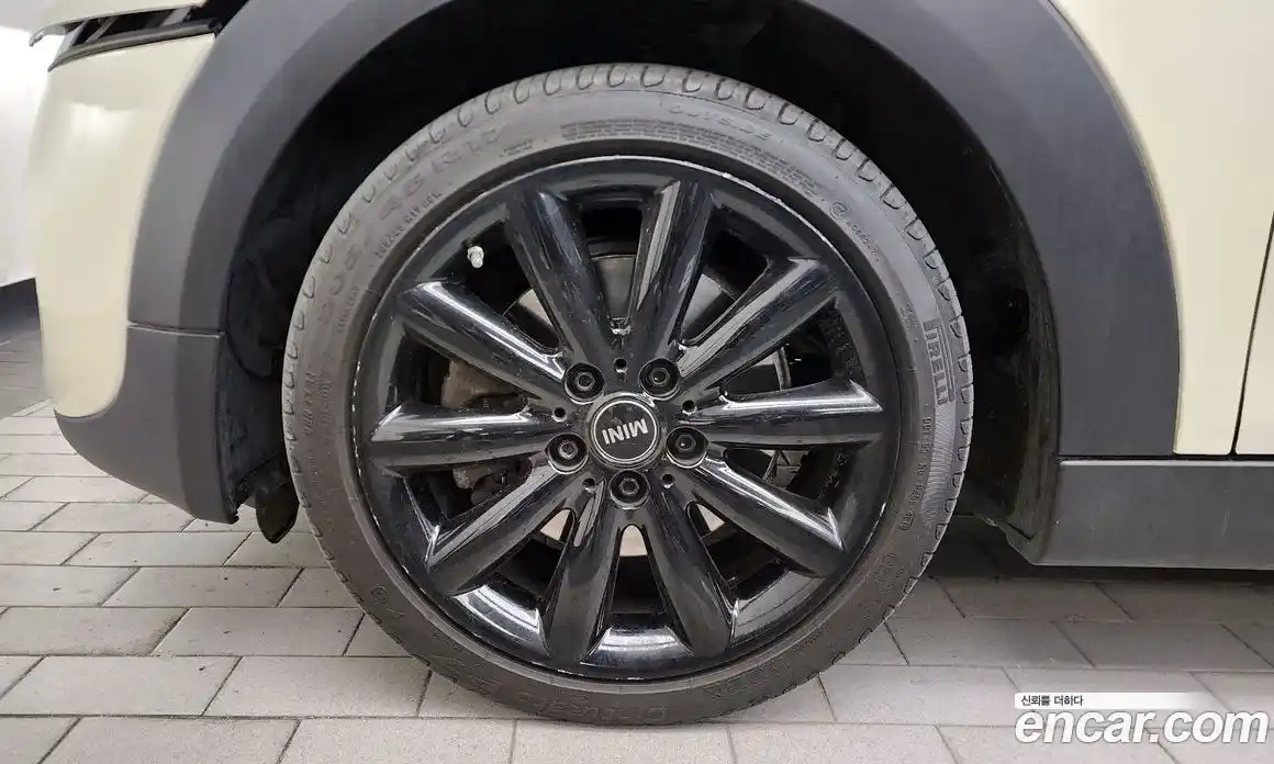Mini Cooper 2019 2.0 гидро в Москве № 1323018, фото 4