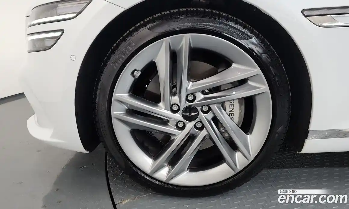 Genesis G80 2025 2.5 гидро в Москве № 1343253, фото 4