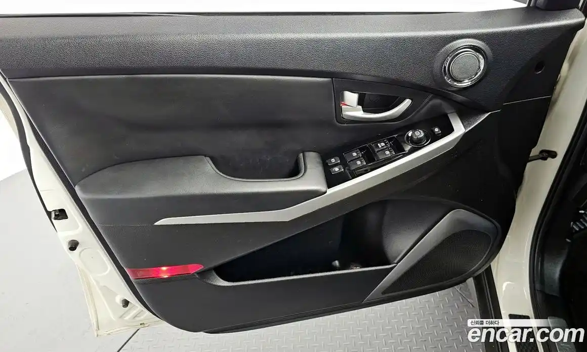 SsangYong Korando 2014 2.0 гидро в Москве, фото 14