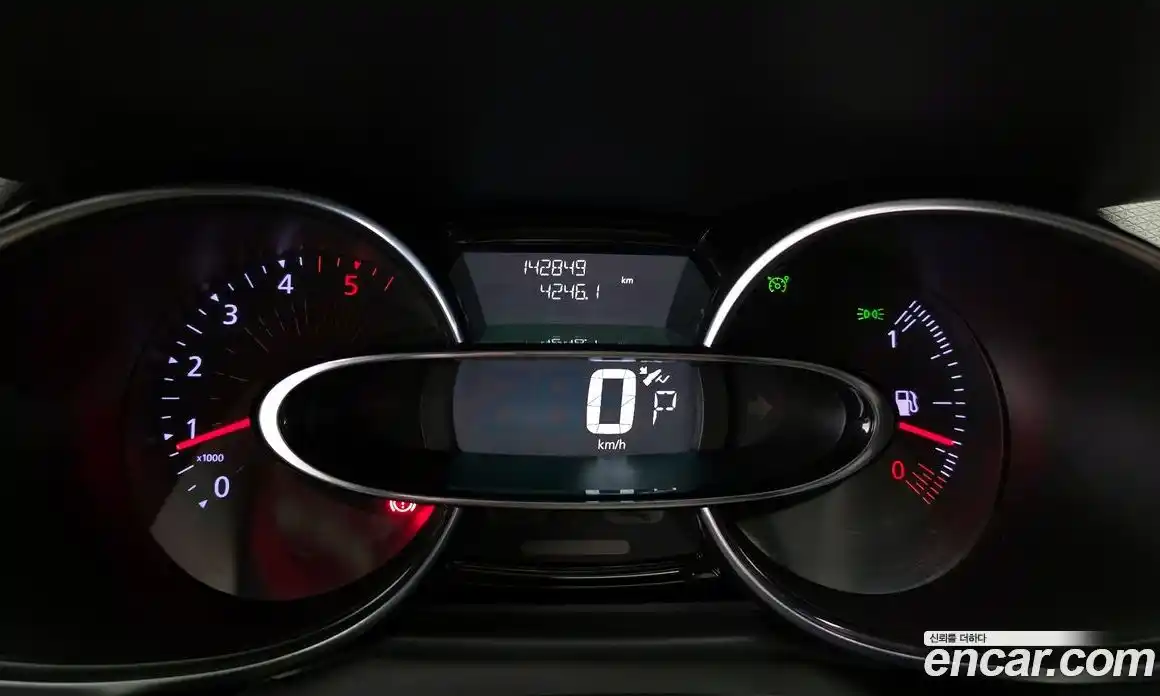 Renault Cilo 2018 1.5 гидро в Москве № 1346698, фото 11