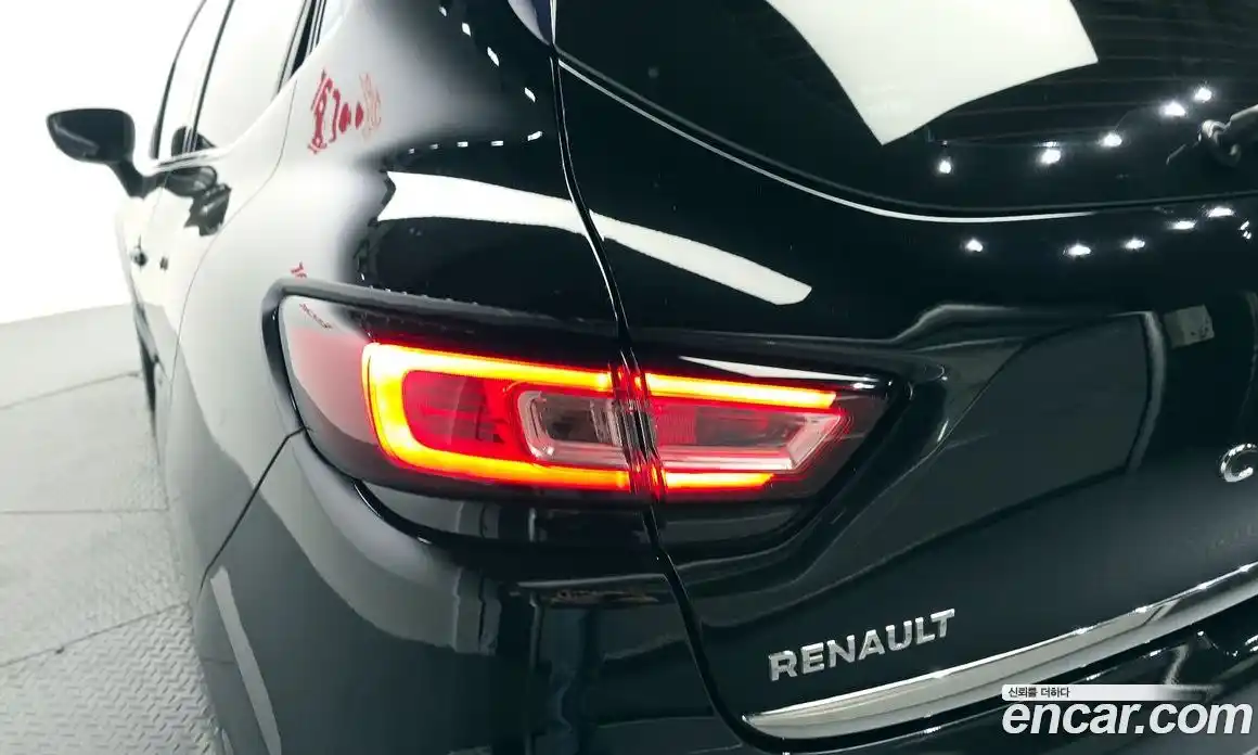 Renault Cilo 2018 1.5 гидро в Москве № 1346698, фото 9