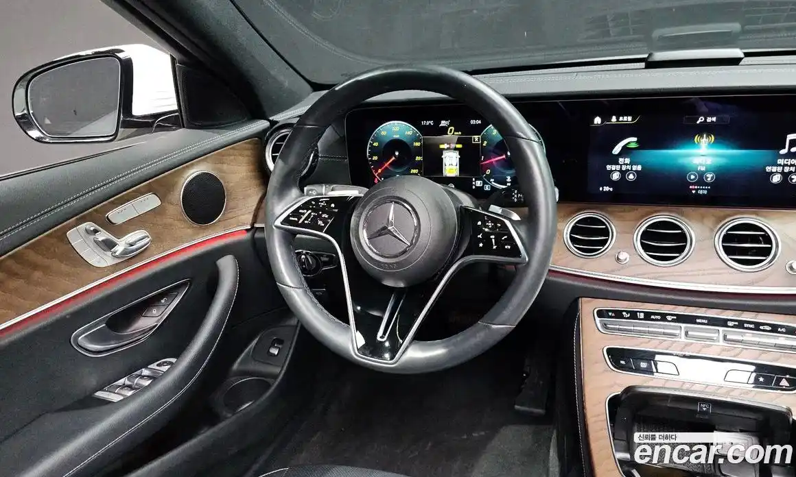 Mercedes-Benz E-Class 2023 2.0 гидро в Москве № 1347925, фото 19