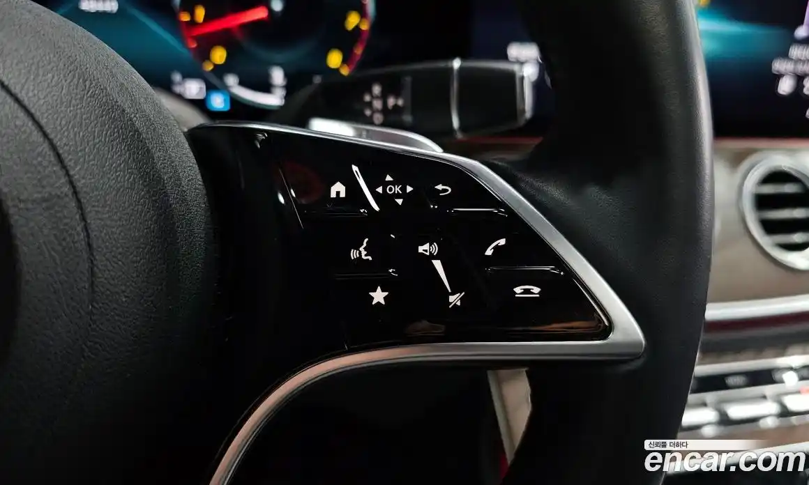 Mercedes-Benz E-Class 2023 2.0 гидро в Москве № 1347925, фото 21