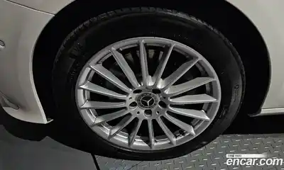 Mercedes-Benz E-Class 2023 2.0 гидро в Москве № 1347925, миниатюра 5