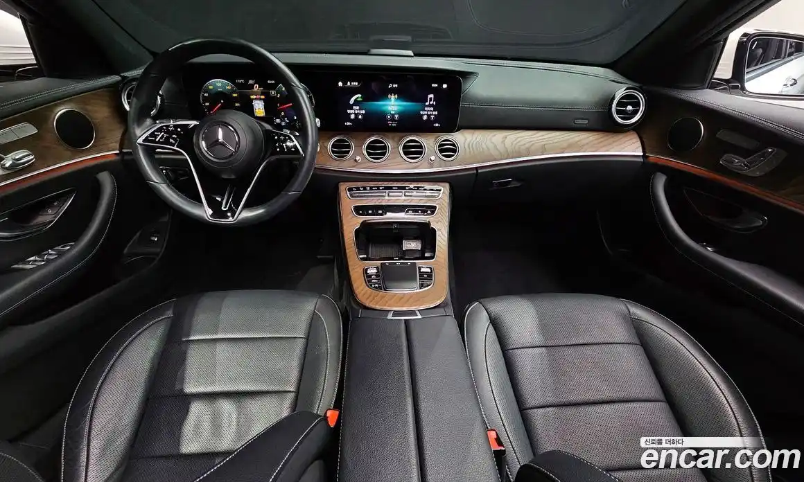Mercedes-Benz E-Class 2023 2.0 гидро в Москве № 1347925, фото 10
