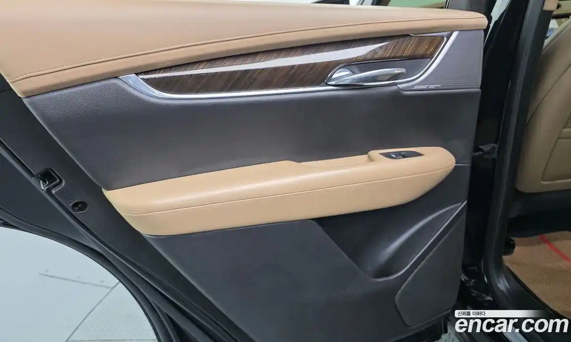 Cadillac XT6 2021 3.6 гидро в Москве № 1351315, фото 14