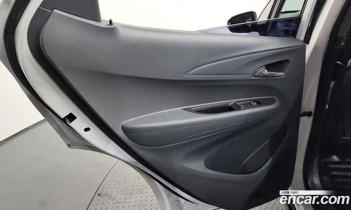 Chevrolet Bolt EV 2018 0.2 гидро в Москве № 1401561, фото 15