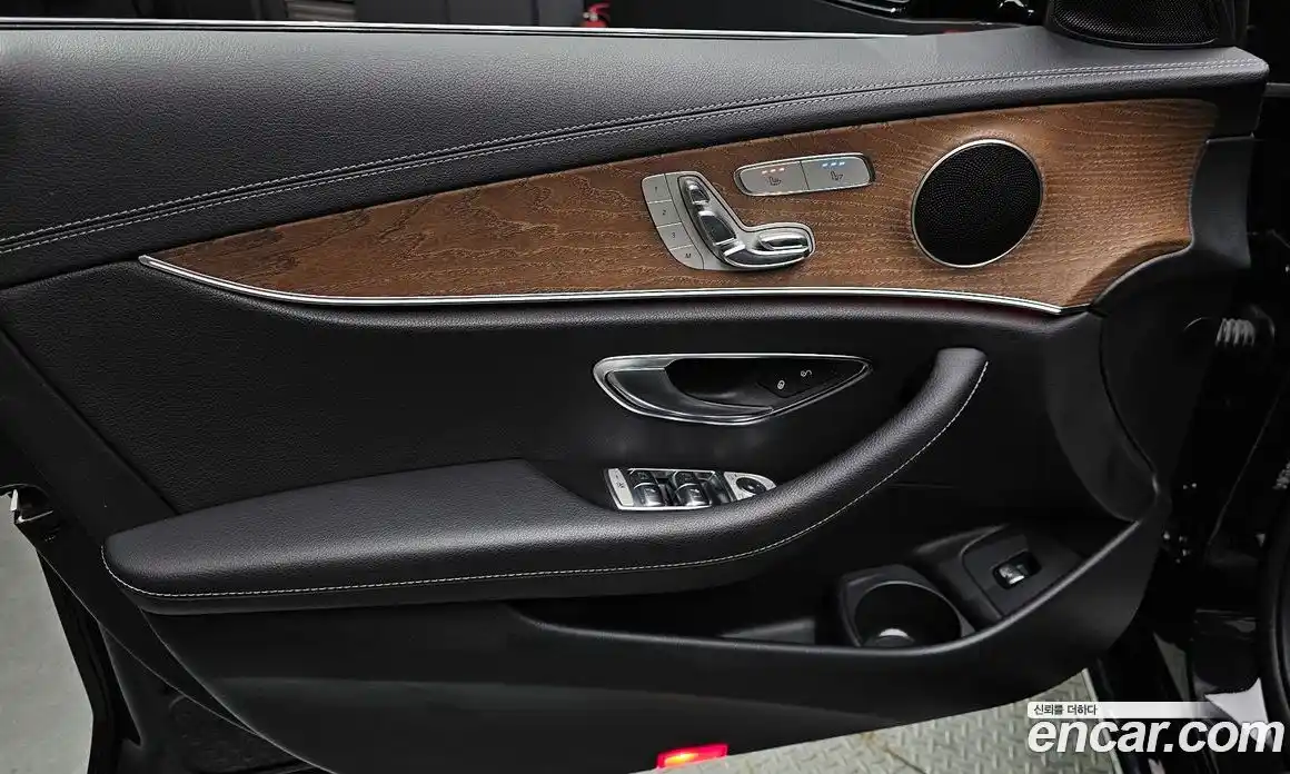 Mercedes-Benz E-Class 2021 2.0 гидро в Москве № 1403701, фото 14