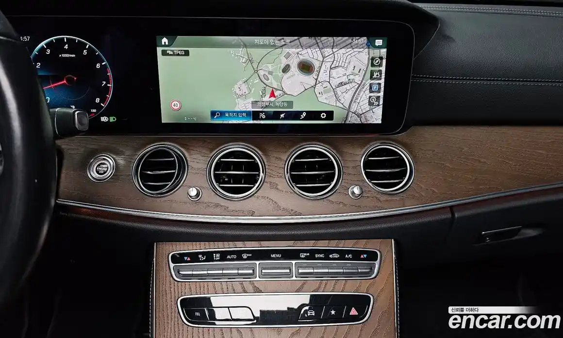 Mercedes-Benz E-Class 2021 2.0 гидро в Москве № 1403701, фото 20