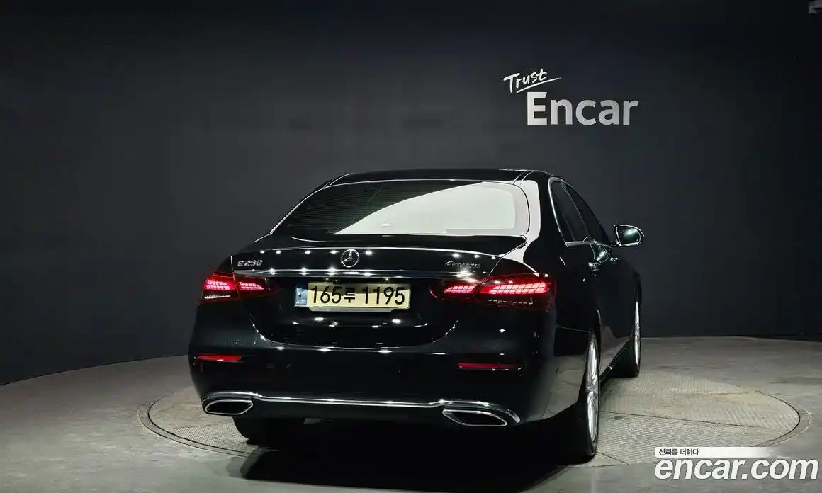 Mercedes-Benz E-Class 2021 2.0 гидро в Москве № 1403701, фото 4
