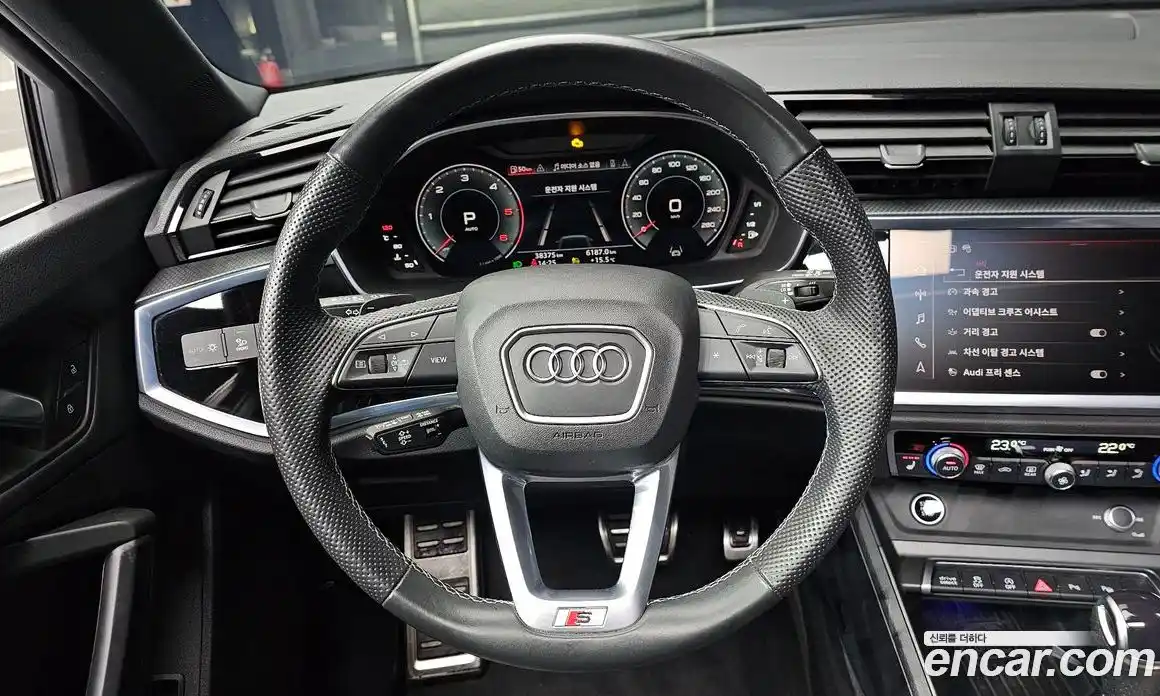 Audi Q3 2023 2.0 гидро в Москве № 1404138, фото 19