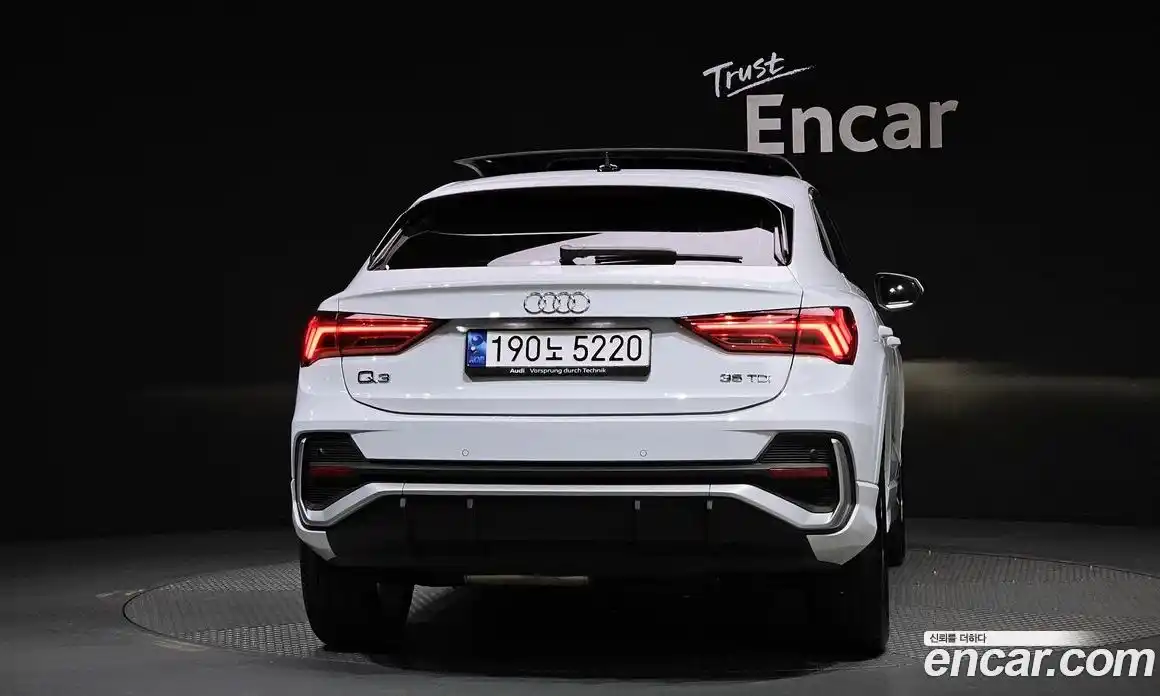 Audi Q3 2023 2.0 гидро в Москве № 1404138, фото 4