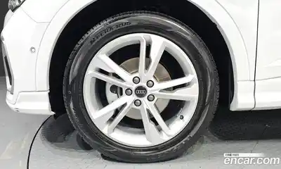 Audi Q3 2023 2.0 гидро в Москве № 1404138, миниатюра 5
