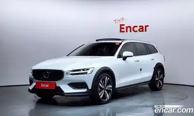 Volvo V60, 2020