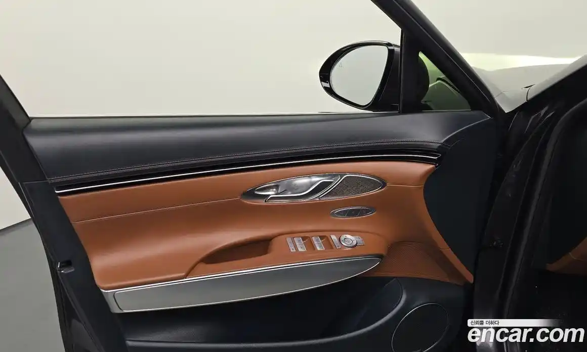 Genesis GV70 2021 2.5 гидро в Москве, фото 14