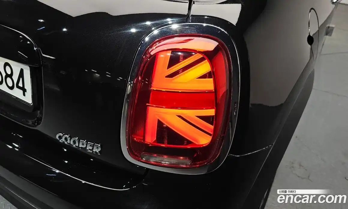Mini Cooper 2022 1.5 гидро в Москве № 1423611, фото 8