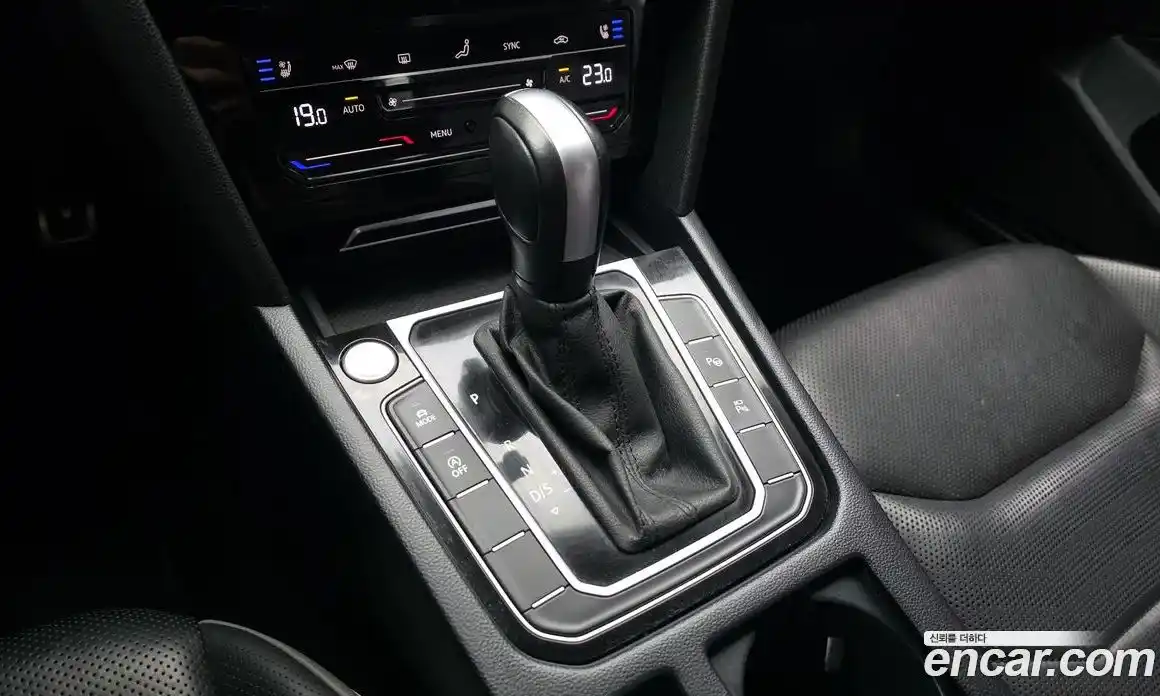 Volkswagen Arteon 2022 2.0 гидро в Москве № 1424114, фото 12