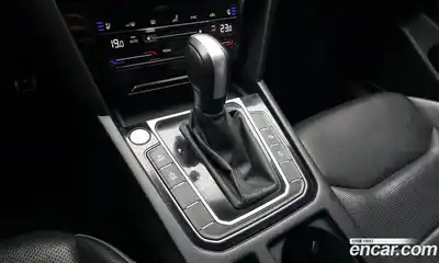 Volkswagen Arteon 2022 2.0 гидро в Москве № 1424114, миниатюра 12