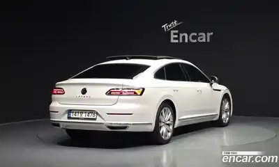 Volkswagen Arteon 2022 2.0 гидро в Москве № 1424114, миниатюра 2