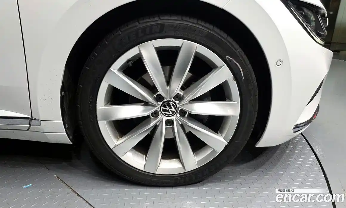 Volkswagen Arteon 2022 2.0 гидро в Москве № 1424114, фото 7