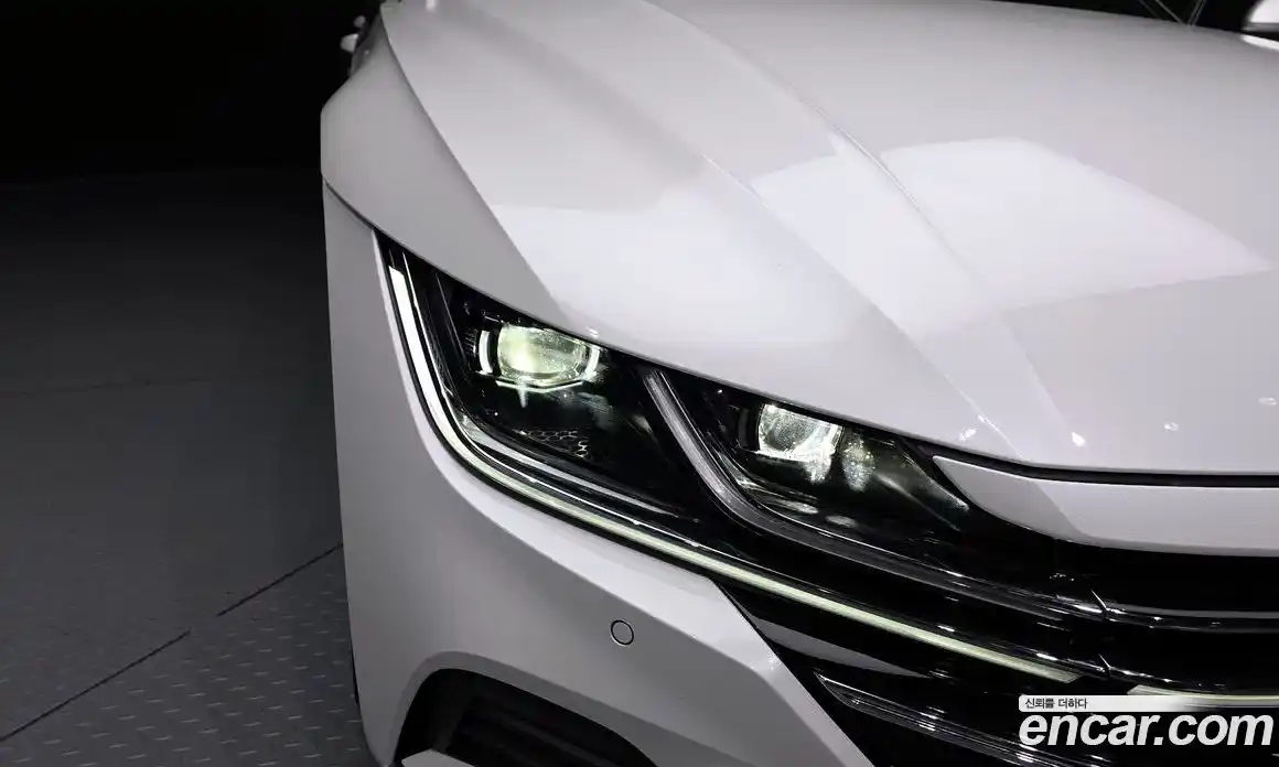 Volkswagen Arteon 2022 2.0 гидро в Москве № 1424114, фото 8