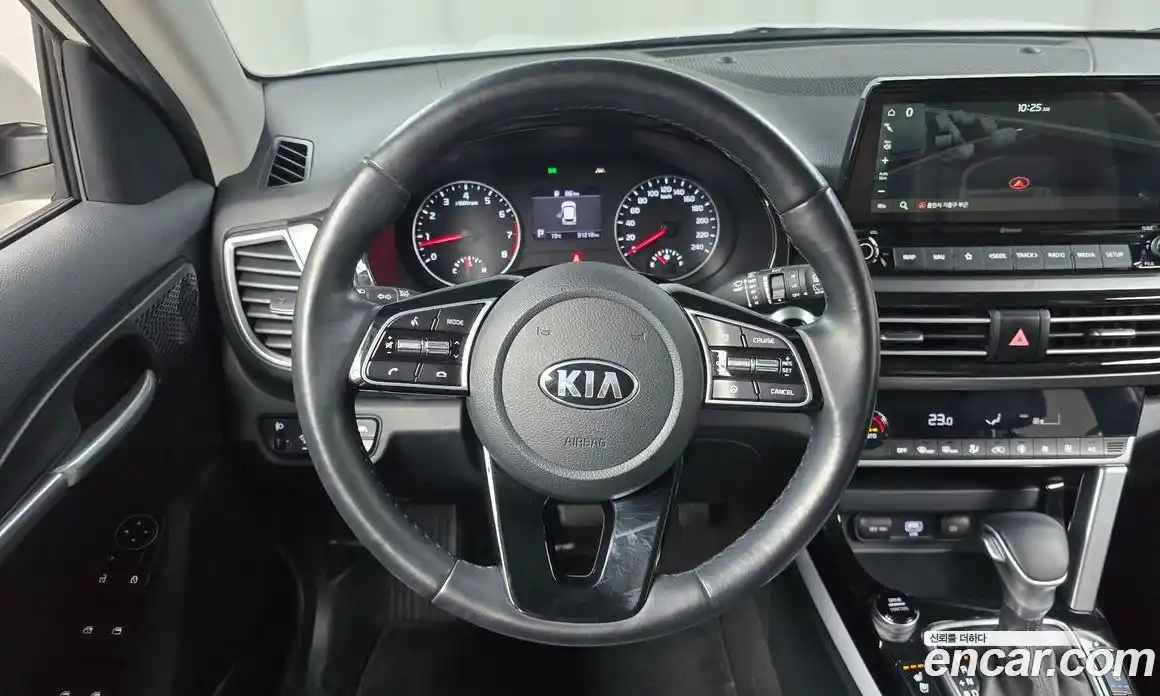 Kia Seltos 2021 1.6 гидро в Москве № 1538529, фото 19