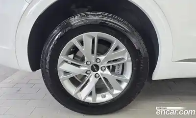 Genesis GV70 2024 2.5 гидро в Москве № 1538992, миниатюра 5