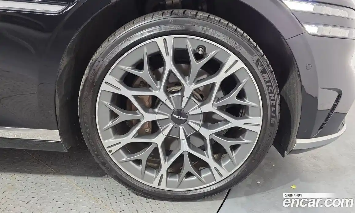 Genesis G90 2023 3.5 гидро в Москве, фото 7