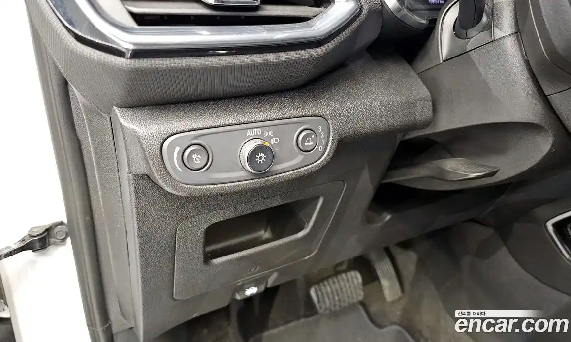 Chevrolet TrailBlazer 2020 1.3 гидро в Москве № 1542233, фото 25