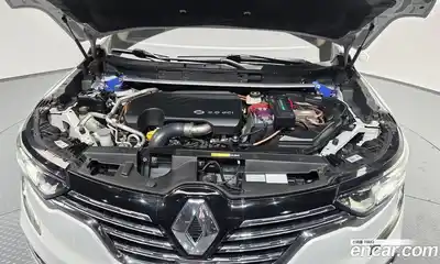 Renault QM6 2018 2.0 гидро в Москве № 1543407, миниатюра 5
