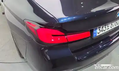 BMW 5-Series 2022 2.0 гидро в Москве № 1544458, миниатюра 9